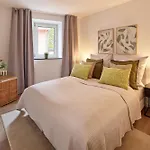 Bg Living & Hosting - Hochwertige Im Zentrum Von - 3 Gaeste, Wlan & Waschmaschine 公寓