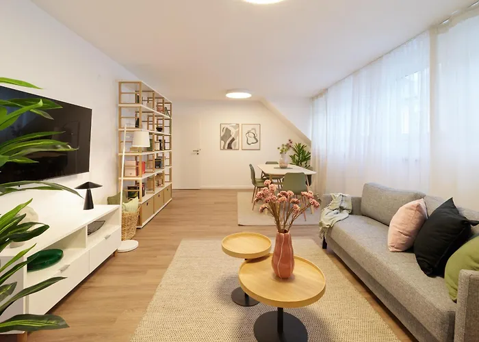 Апартаменты Bg Living & Hosting - Hochwertige Im Zentrum Von - 3 Gaeste, Wlan & Waschmaschine